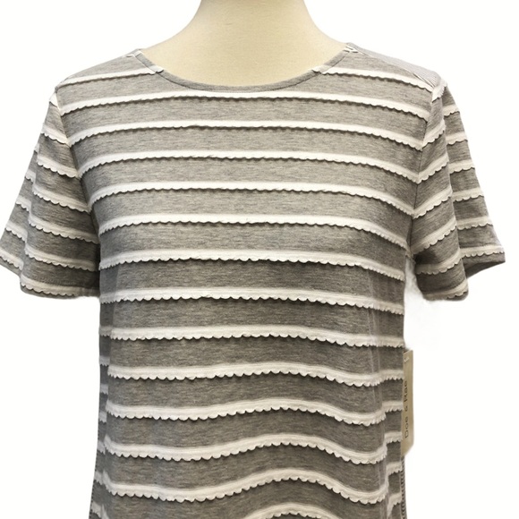 Doe & Rae Womens Scallop Knit Striped Dress - Picture 14 of 14